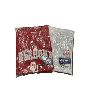 New Wrangler OU Oklahoma Sooners T Shirt Mens Large Lot 2